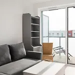 Ursus Homely Apartment